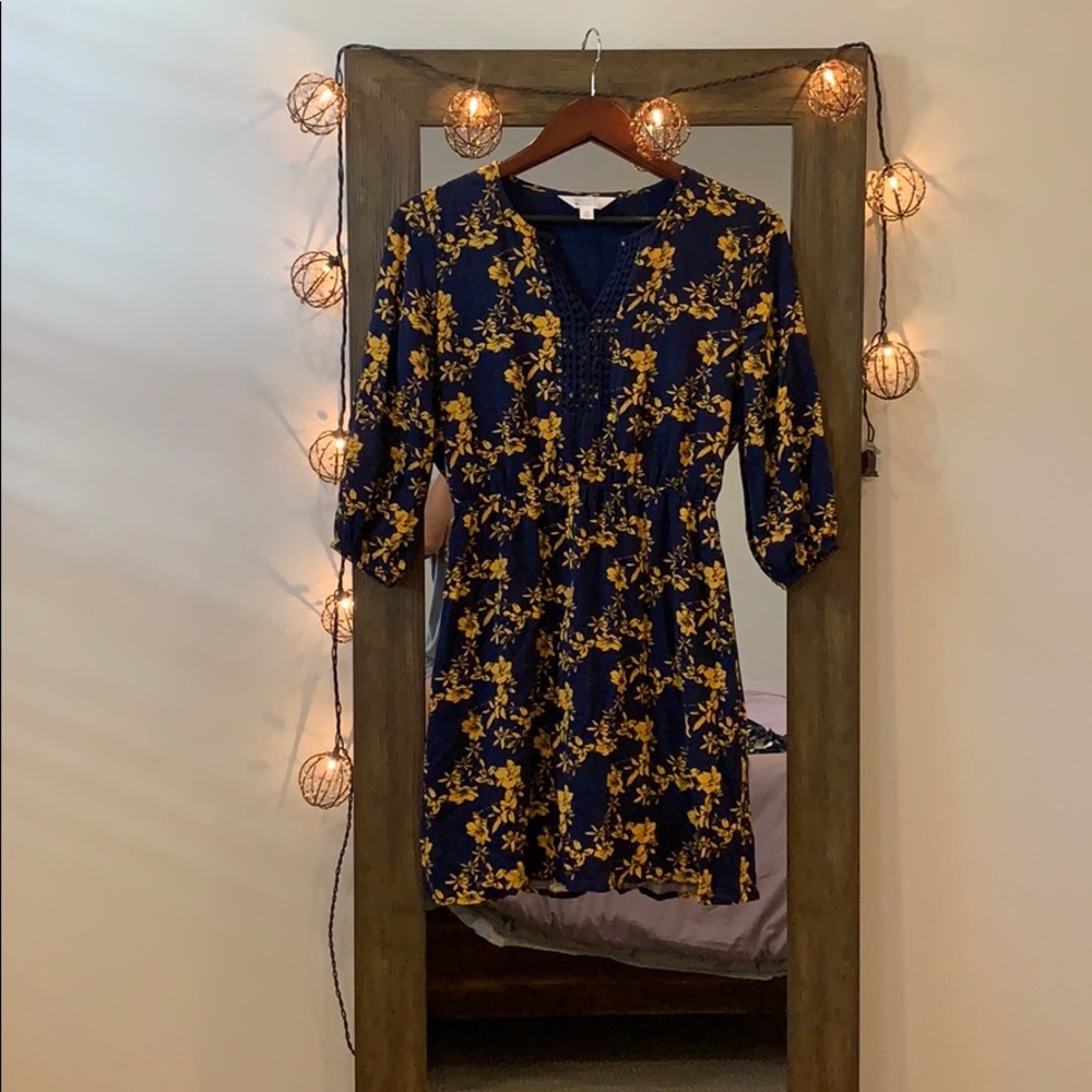 Dress. Size small. Never worn.